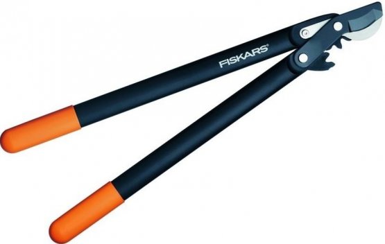 Fiskars nůžky na silné větve převodové S 1002104